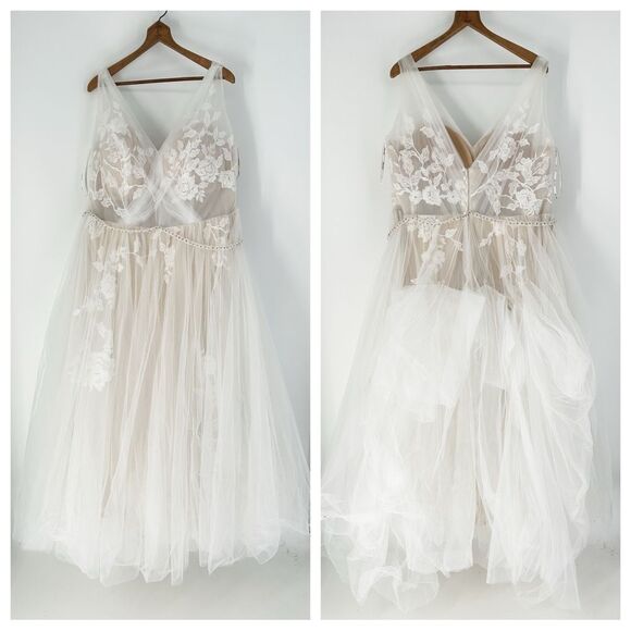 Stella York 7126 Plus Size tulle lace A-line wedding dress, size 26 - Picture 9 of 17